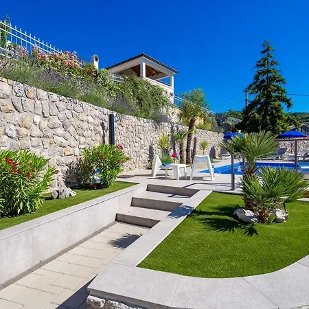 Villa Infinity *