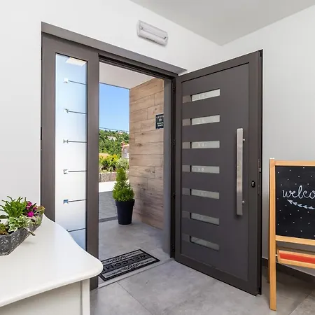 ヴィラ Infinity *